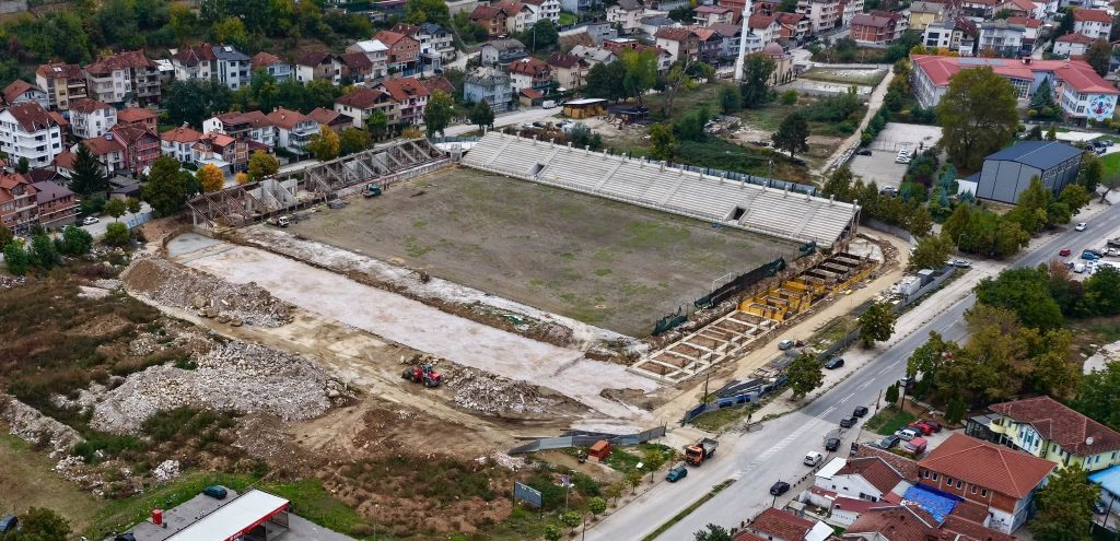 Kasami  Puna për ndërtimin e stadiumit vazhdon hap pas hapi