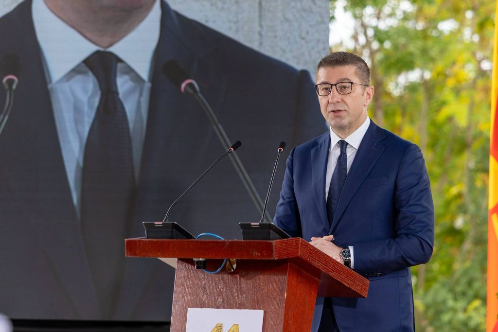 Mickoski  Le të mos jetë ky 11 Tetor vetëm një ditë përkujtimi  sepse liria është një vepër që çdo brez duhet ta vazhdojë