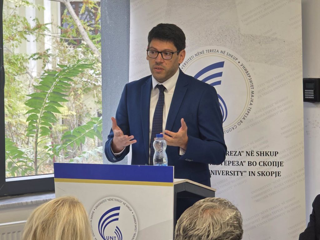 Ministri Ferati mori pjesë në panelin e diskutimit me temë  Marrëveshja e Ohrit dhe brezi që nuk pret  25 vjet që lamë pas  25 vjet që kemi përpara 