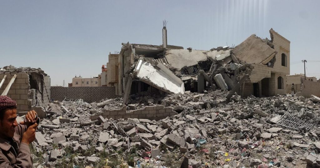 Huthi t  Arabia Saudite kreu mbi 110 sulme ajrore dhe raketore në 24 orë në Jemen  mbi 30 të vrarë e të plagosur
