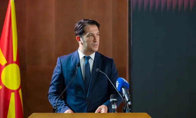Sali në ceremoninë e diplomimit në IBU  Investimi në profesionistët e rinj është investim në një shoqëri më të shëndetshme