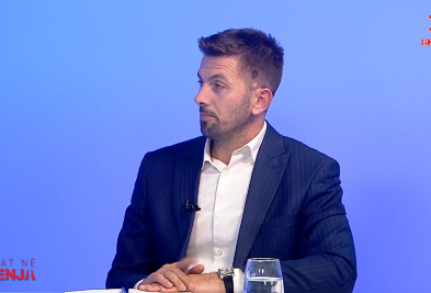 Afan Elezi  Unë nuk kam qenë në protestë për UÇK në  por kjo s do të thotë se VLEN nuk solidarizohet me ato
