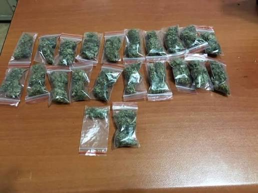 Goditje ndaj drogës në Pallaticë  20 vjeçarit i gjenden 15 paketime me marihuanë