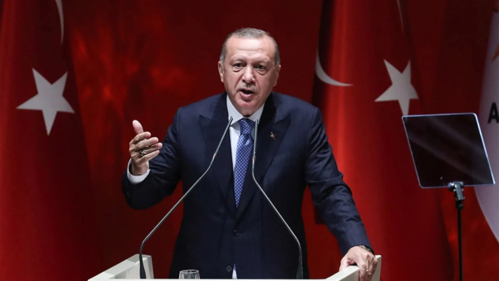 Sulm me dronë në Detin e Zi  fundoset anija turke  Dy të vdekur   tërbimi  i Erdogan