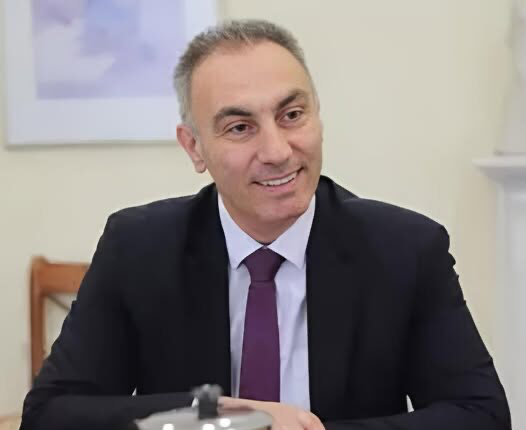 Tetovari Asllan Koka e jep shtëpinë si garancion për Artan Grubin 