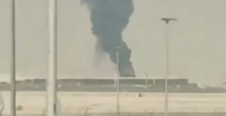 Shpërthime të fuqishme tronditin Riadin  pezullohet trafiku ajror në aeroportin  King Khalid 
