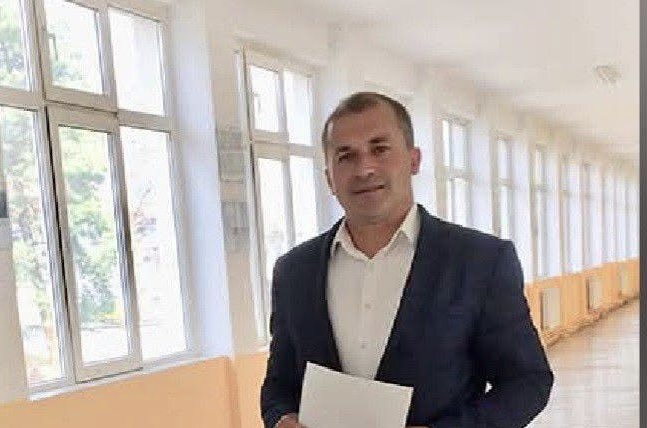 Arsimi nuk mund të menaxhohet me deklarata  kur shkollat përballen me mungesën e librave dhe të mjeteve financiare 