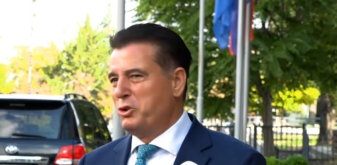 agim-bahtiri-kerkon-doreheqjen-e-edi-rames-pas-perplasjeve-ne-tirane-po-goditet-e-ardhmja-e-shqiperise