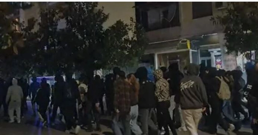 elbasan-mblidhen-serish-protestuesit-policia-ne-gatishmeri