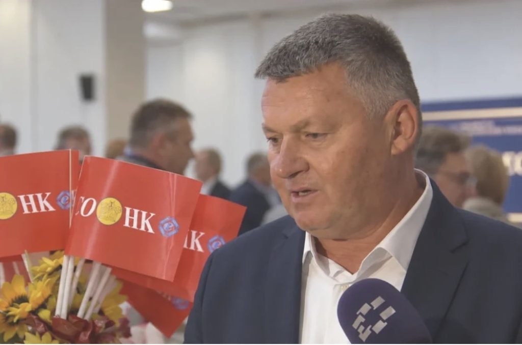 Stojko Ramov zgjedhet kryetar i ri i SAShK ut  premton rikthimin e dinjitetit të mësimdhënësve