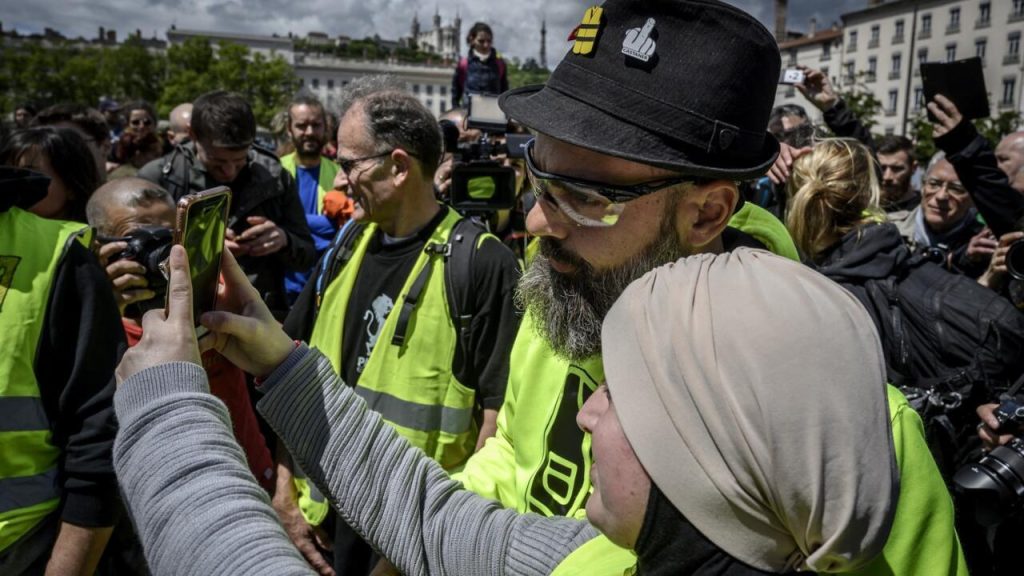 Sot protesta më e madhe në të gjithë Francën  nisin përplasjet e para