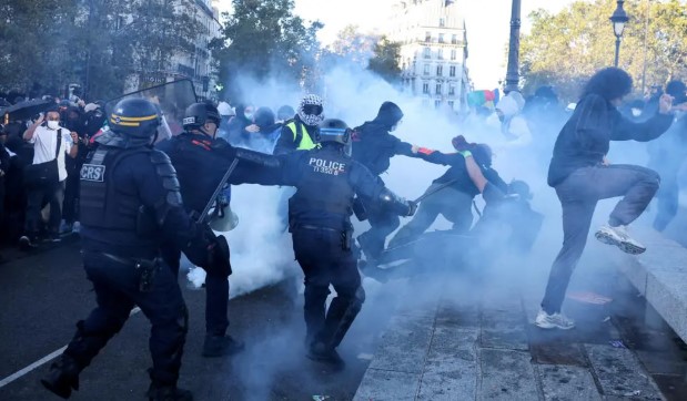 Zbardhet VKM  Qeveria shpërblen 2 750 efektivë policie  8 2 milionë euro për angazhimin gjatë protestave