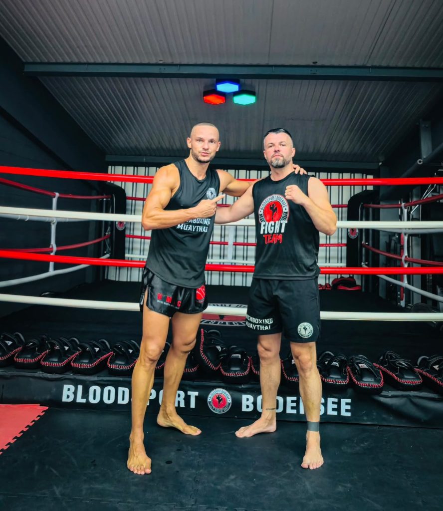 Nga Gjilani drejt majave së botës  Rinor Ramizi synon titullin botëror në K1 Kickbox me luftëtarin e tij Mirhad Babic