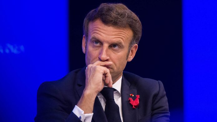 Macron takon për herë të parë drejtuesit e studentëve  teksa Franca përgatitet për një tjetër valë protestash