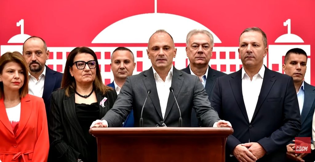 LSDM  Mickoski thotë se po i mbron interesat shtetërore  Marta Kos nuk e përmendi Maqedoninë