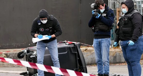 Të shtënat vdekjeprurëse pranë Parisit  autoritetet  Ngjarje terroriste