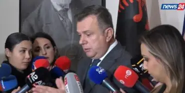 dy-jave-protesta-studentore-per-largimin-e-rames-balla-perjashton-doreheqjen-dhe-zgjedhjet-e-parakohshme-harrojeni