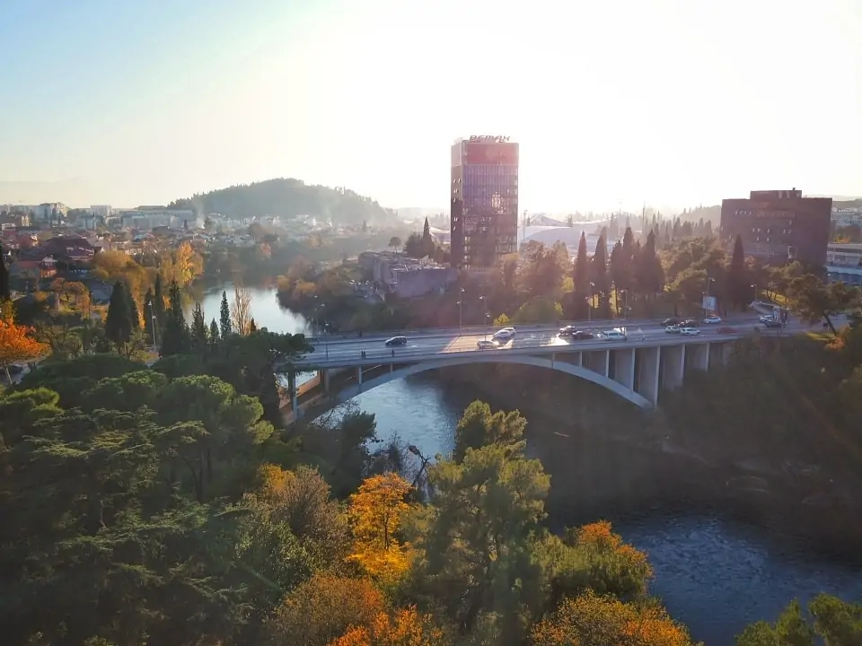 Rregulla të reja për hyrjen në Mal të Zi nga 1 nëntori  ja çfarë duhet të dinë qytetarët e Maqedonisë