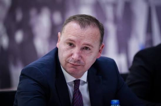 Zemaj   Qeverisë  Protestat do t ju detyrojnë të jepni dorëheqje