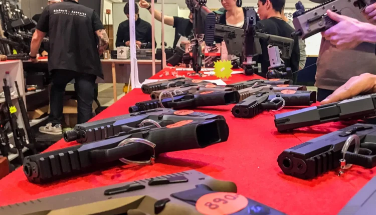 Industria zvicerane e armëve  eksporte pranë një miliard frangave  por peshë e vogël në tregun botëror
