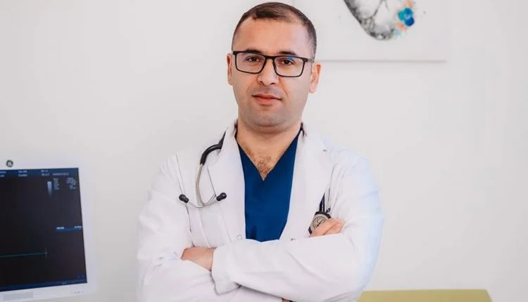 arrestohet-drejtori-i-spitalit-te-mitrovices-gezim-berisha-dyshohet-se-kercenoi-bashkeshorten-se-do-t-i-ndodh-e-njejta-sikur-arlinda-zekajt