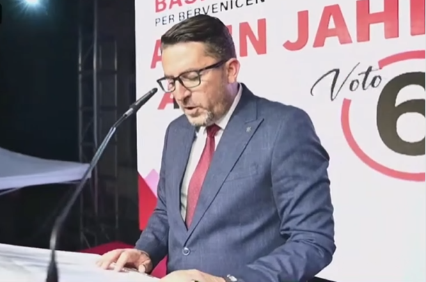 Arkin Jahiji në tubimin përmbyllës  Nuk dua të ndërtojmë mure që na ndajnë por ura që na bashkojnë   VIDEO 