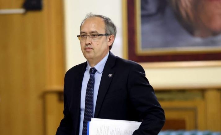avdullah-hoti-rendit-sfidat-e-presidentes-se-re-nga-raportet-me-shba-ne-te-dialogu-me-serbine