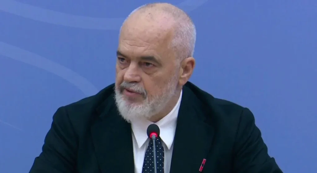 rama-per-protesten-ne-tirane-rusia-dhe-irani-te-perfshire-sulme-te-mirekomanduara-nga-forca-te-huaja