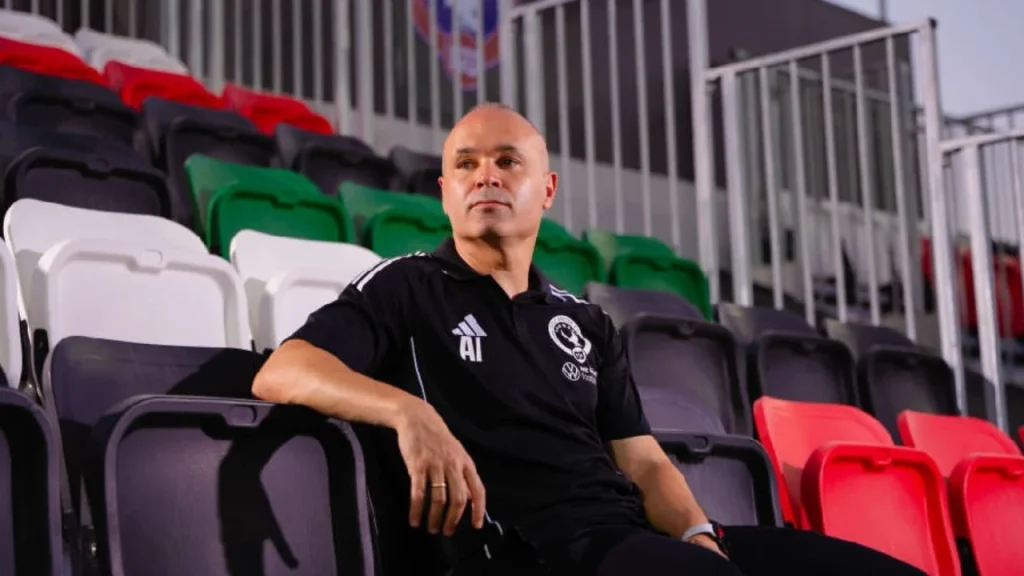  Yamal nuk është normal   Nga magjistari i mesfushës te trajneri  Iniesta rrëfen planin e tij  Një ditë do të vij te Barcelona