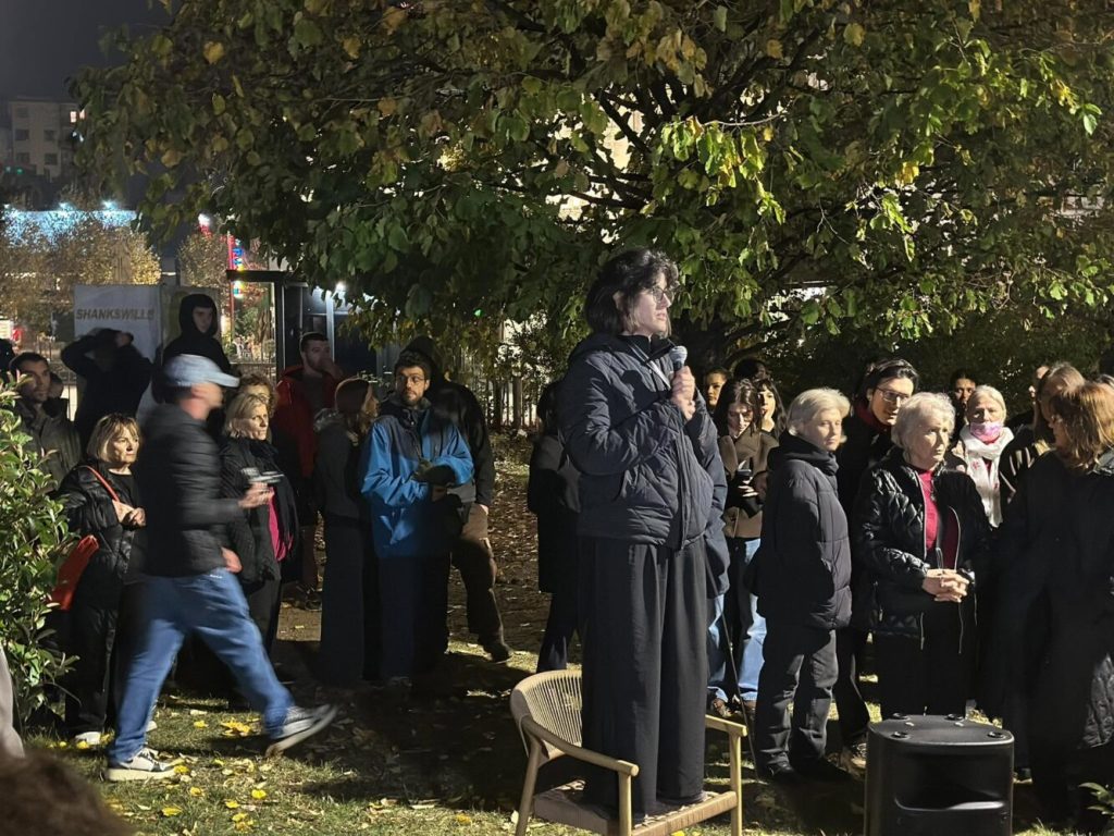  Do ta përshkallëzojmë protestën   listohen kërkesat para Qeverisë  kërkohet shkarkimi i Gërvallës dhe Sveçlës