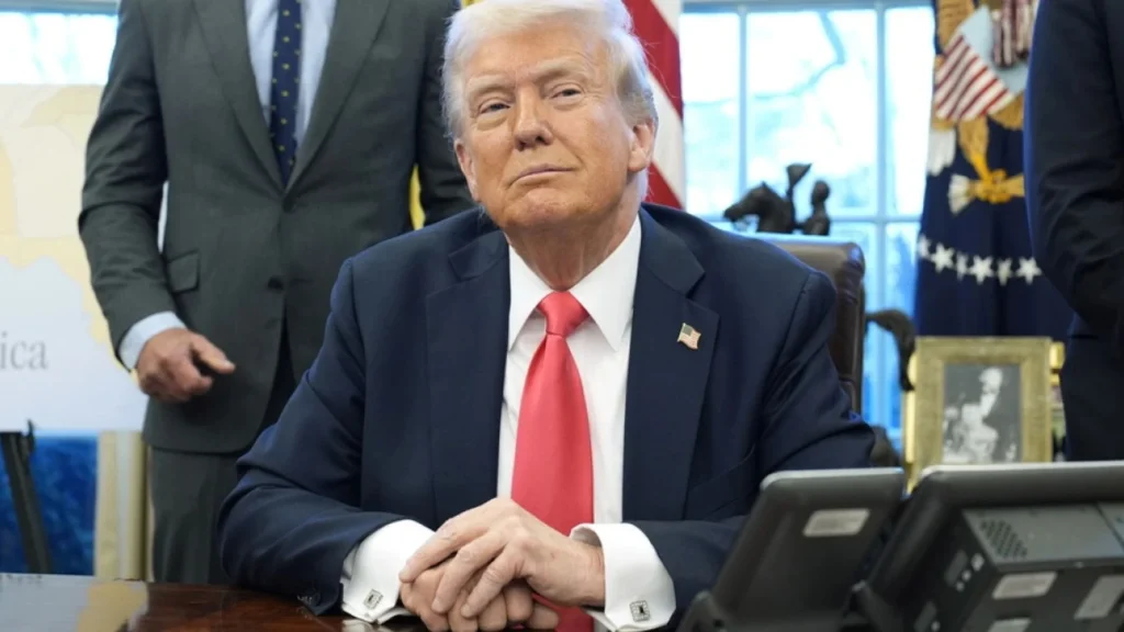  Dividendi Trump  është rikthyer  Presidenti amerikan premton pesë mijë dollarë për çdo qytetar nëse republikanët fitojnë zgjedhjet e Kongresit